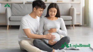 Mom, Yuk Simak Beberapa Tips Yoga Prenatal di Rumah